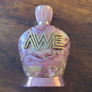 Awestruck tanning lotion